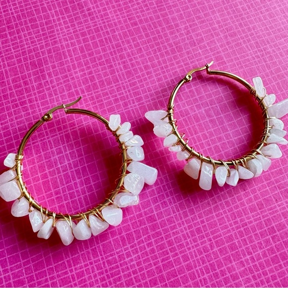 New Natural Brazilian Frosty Snow White Quartz Crystal Gold Tone Hoop Earrings - Picture 8 of 9
